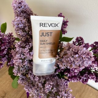 Péče o sebe není sobectví. 🤍 Je to malý slib, že si zasloužíte chvíli klidu, dotek hebkosti a důvod k úsměvu každý den....